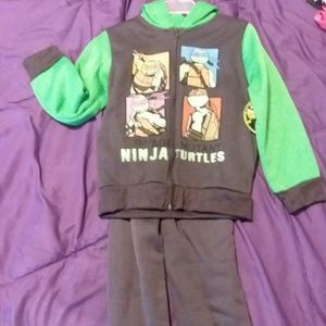 Ninja Turtle outfit size 7🌈